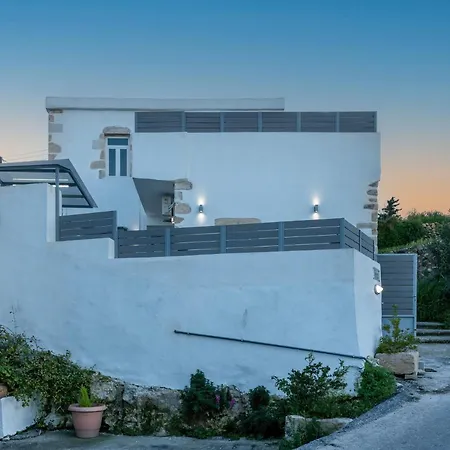 Avli Village With Outdoor Jacuzzi *